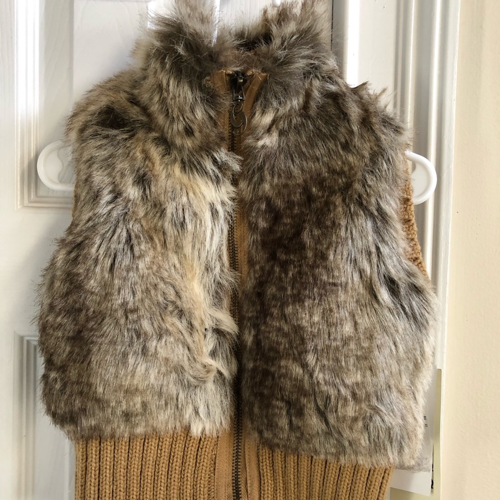Girl’s Guess Faux Fur Vest